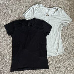 Womens Short Sleeve Athetic Tops - Lot of 2 (Champion/Old Navy)